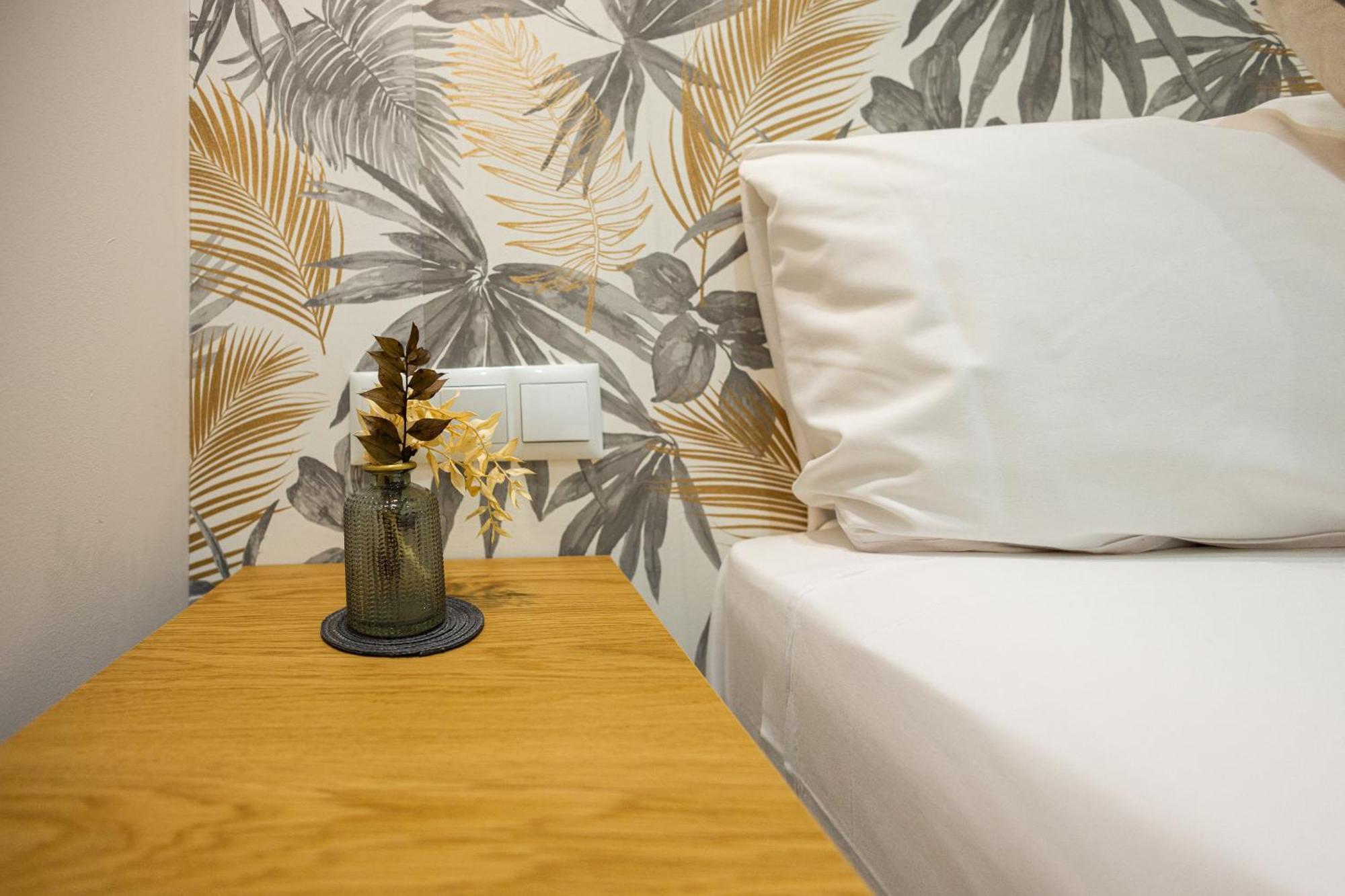 Florit Flats - The Serreria Rooms Walencja Zewnętrze zdjęcie